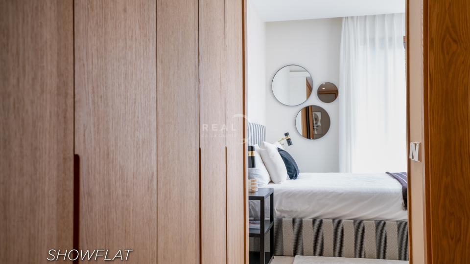 Olivos Showflat - Wardrobes