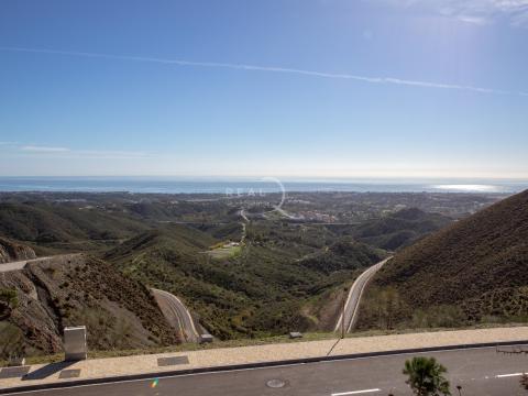 Plots at Real de La Quinta